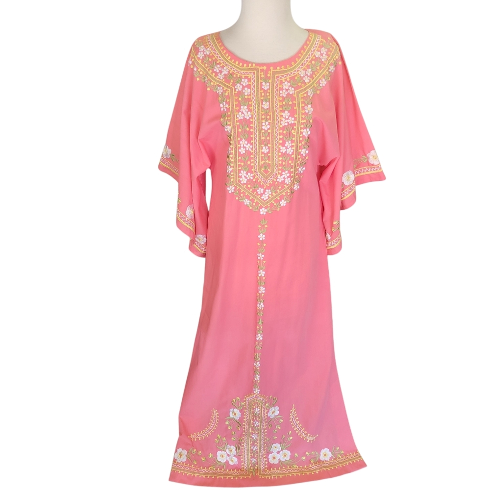 Vintage Angel Wing Embroidered Kaftan Apricot Peach Dress M